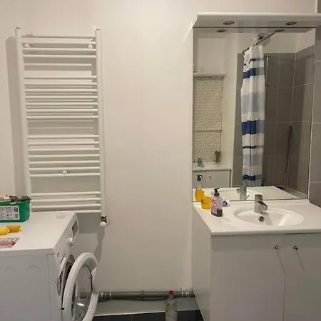 3 Avec Parking, Pres D'orly Apartment Antony